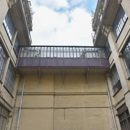 Apartment Spacious 141 M Family Nest In 10th District Paris